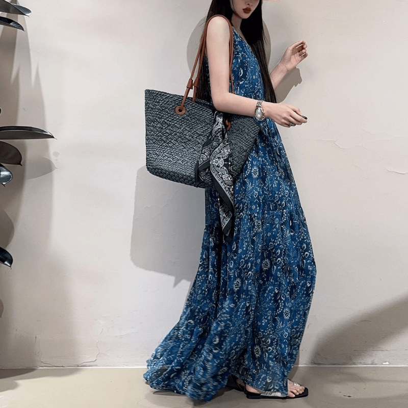 Haljina s floralnim uzorkom, dugačka sling haljina od poliestera (poliester; cvjetni uzorak; dugačka; sling stil; slip haljina)