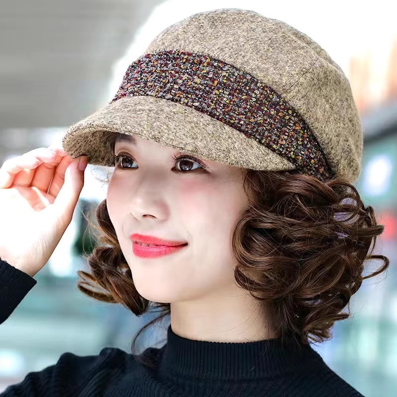 Perucă cu păr scurt buclat, stil natural, model CH0.35, marcă locală