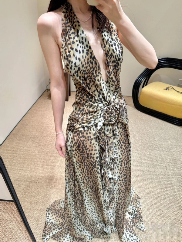 Seksi maksi haljina s leopard uzorkom, duboki V izrez, volan na kraju, chiffon