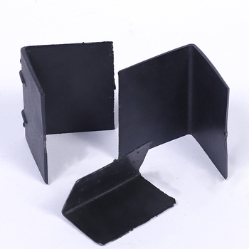 Trostrani PVC zaštitnik kutova za kartone i drvene ploče — prilagodljivo