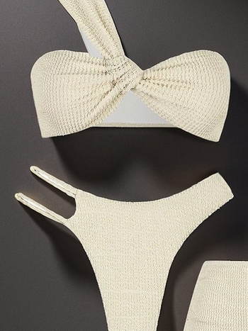 Trodjelni bikini set s jednim ramenom i izrezom, s jastučićima za dojke, poliester 80% vanjska tkanina, podstava 95%, 250–300 g/m²