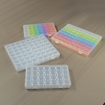 Stolna kutija za pohranu s 28 pretinaca, prozirna PP plast, s poklopom koji se otvara