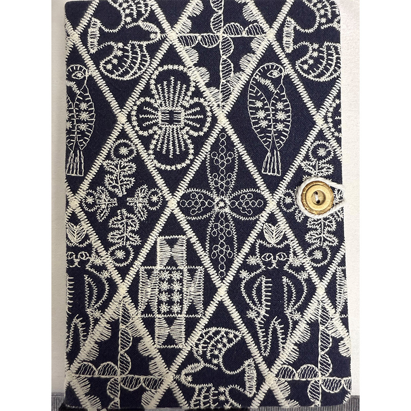 Bilježnica s platnenom koricom i šarenom cvjetnom vezom, papir 98 gsm, 200–300 stranica, japansko-korejski sladak stil