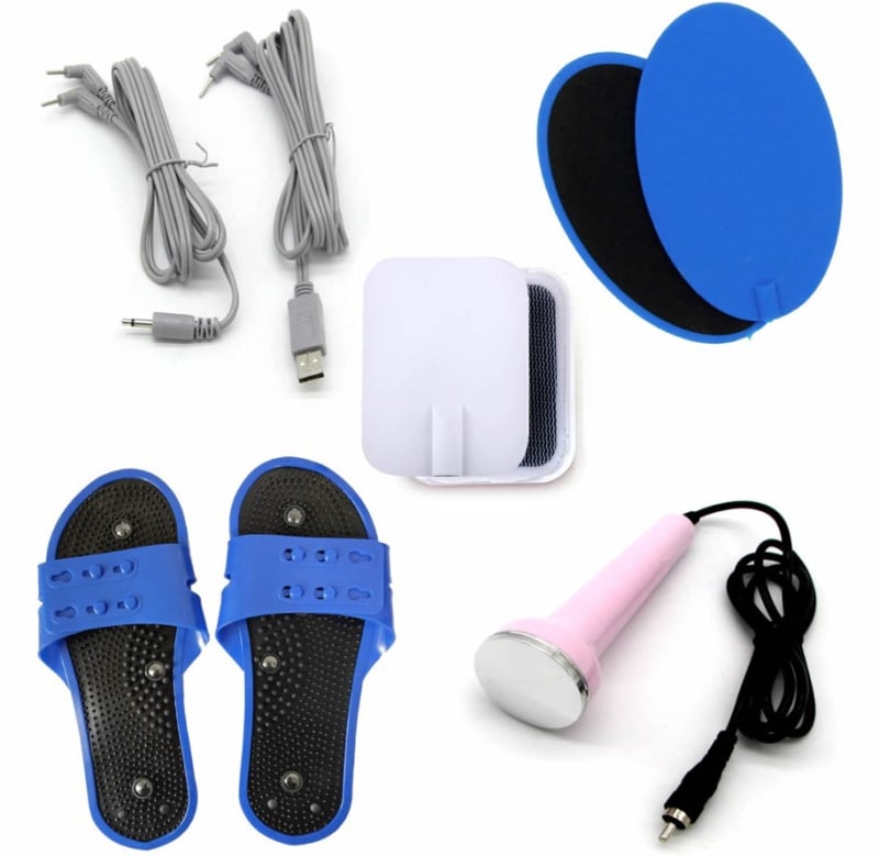 Масажни пантофи със светлинна вълнова терапия и лепящи електродни лепенки — модел LQ-LP146, марка Neutral