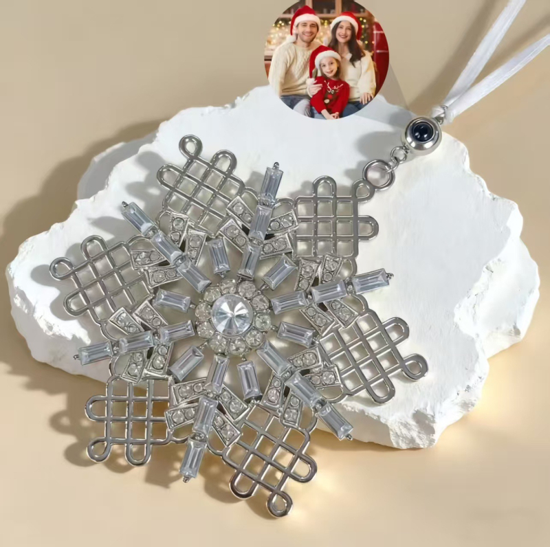 Privezak s projekcijom snježne pahulje, legura s rhinestones, retro stil nakita (elektroplatiniranje; legura; jesen 2025; uzorak: biljke i cvijeće; stil: priroda)