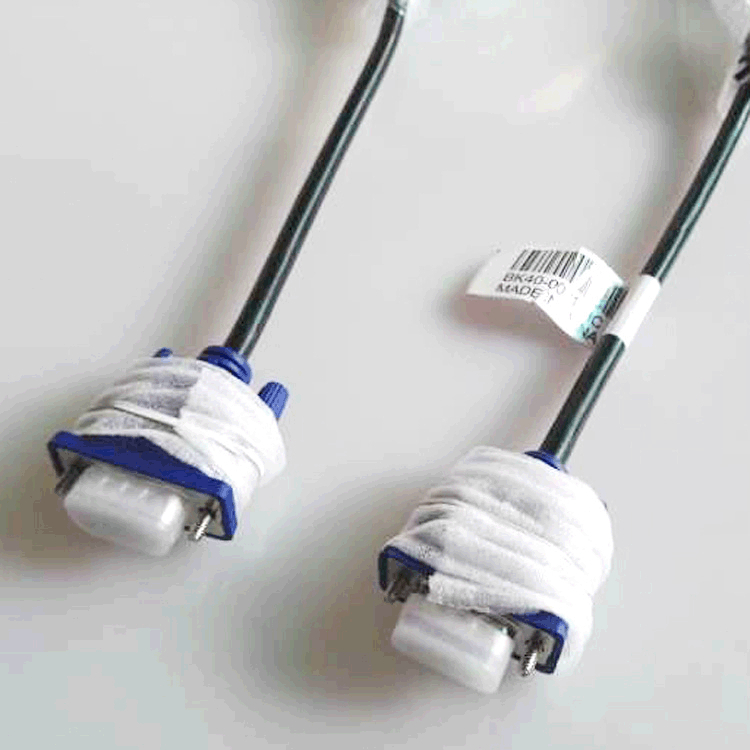 VGA kábel W-V329 – stíněný, s meďou a oceľovou ochranou, niklované konektory, dĺžka 1,5 m, pre PC/monitor/projektor