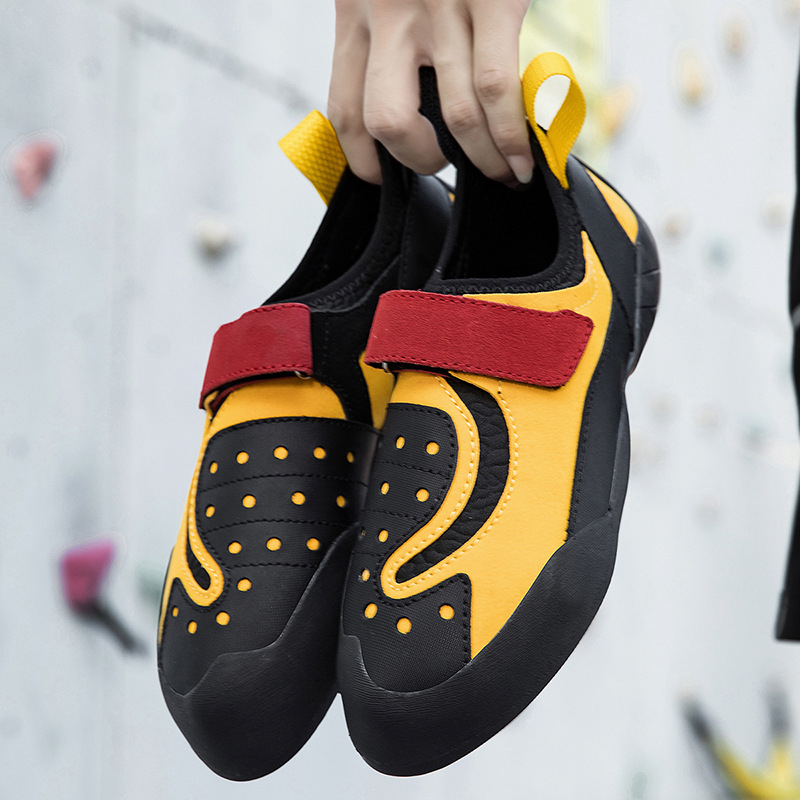 Παπούτσια αναρρίχησης με Velcro — επάνω μέρος από δέρμα + στρώμα χώρου, εξωτερική σόλα από φυσικό καουτσούκ, ενδιάμεση σόλα από καουτσούκ