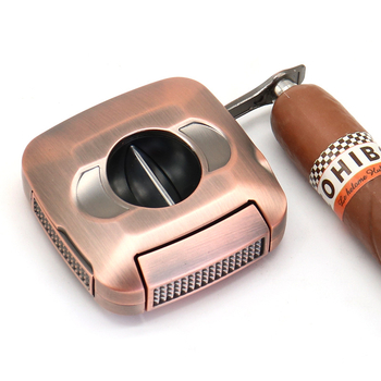 Szivarvágó és tartó - négy az egyben, V-alakú rozsdamentes acél, szélvédett dizájn; logónyomás elérhető; testreszabás; határon átívelő kizárólagos export