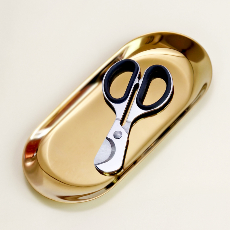 Tăietor circular pentru trabucuri din oțel inoxidabil, lamă cu două tăișuri, mâner cu inel de cauciuc, realizat manual, personalizabil, finisaj fin lustruit