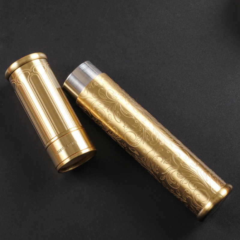 Monsoon set unelte pentru țigări – metal, lucrat manual, cu posibilitatea de personalizare, pachet de cinci piese, include scrumieră, tub pentru țigări, foarfă pentru țigări, suport pentru țigări și aprinzător