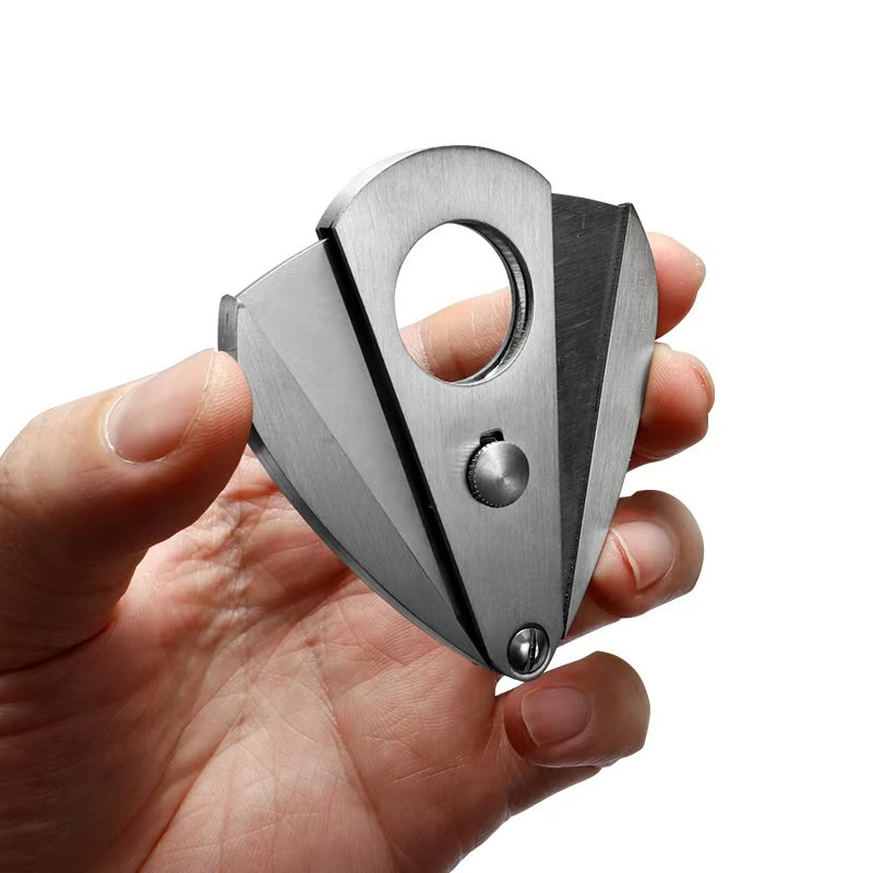 Tăietor pentru trabuc, din oțel inoxidabil, în formă de picătură de apă, compact, portabil, lucrat manual, personalizabil
