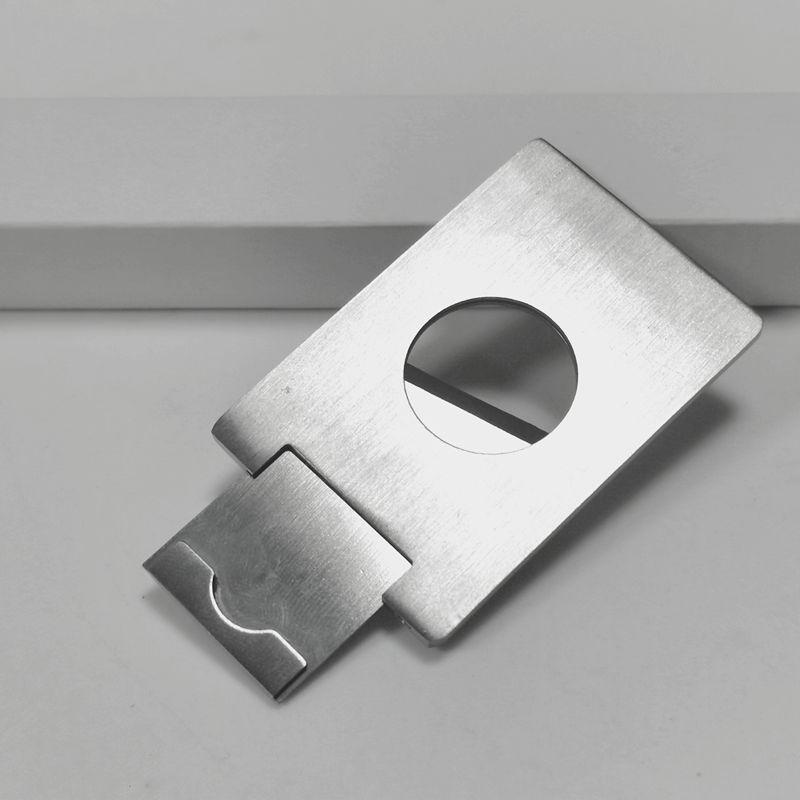 Tăietor de trabucuri - oțel inoxidabil, portabil, manual, design simplu, perforator