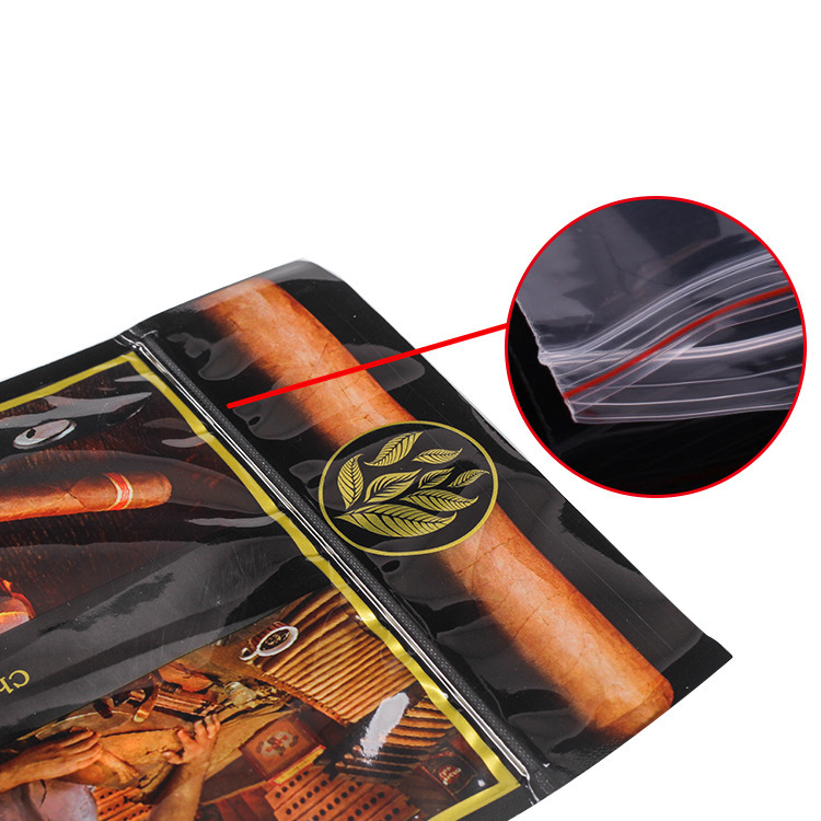 Prijenosni humidor za cigare, set od 5 komada, plastični materijal, stil laganog luksuza
