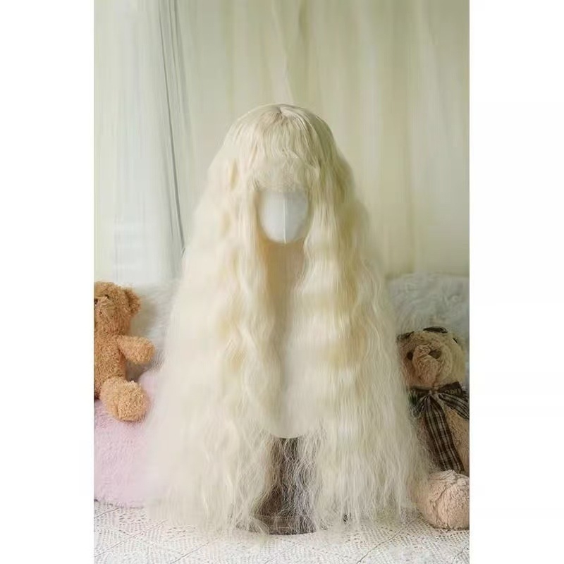 Perika s dugom kovrčavom kosom i ravnim pramenom; materijal kose: visokotemperaturna žica; model: Univerzalni; obrada: Mehanizam; nije pogodno za peglanje ili bojanje; oblikuje lice