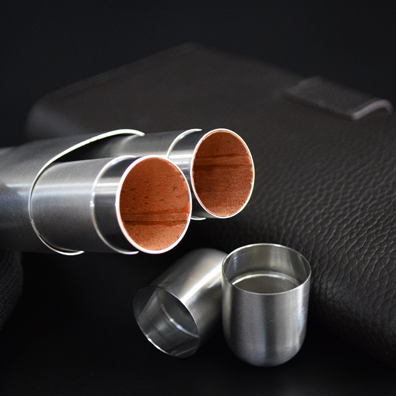 Tub metal din oțel inoxidabil pentru țigări, design cu două canale, husă protectoare portabilă cu cutie de umidare și bucăți de cedru – cadou de afaceri