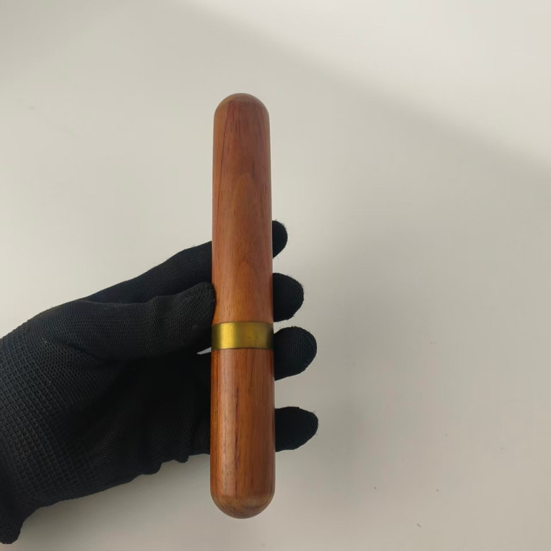 Tub de țigară din lemn pentru depozitare, design simplu, fără personalizare, fabricat mecanic