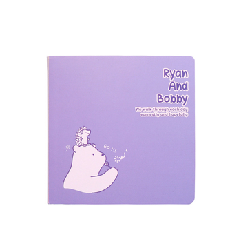 Carnet cu grilă pătrată, model C68101, legare cu închidere, copertă PU, hârtie offset, 100–200 pagini