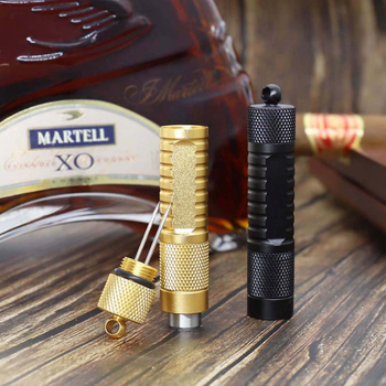 Ac de țigară 2 în 1 cu ventilație, burghiu pentru găuri, suport pentru cenușă, inel-cheie