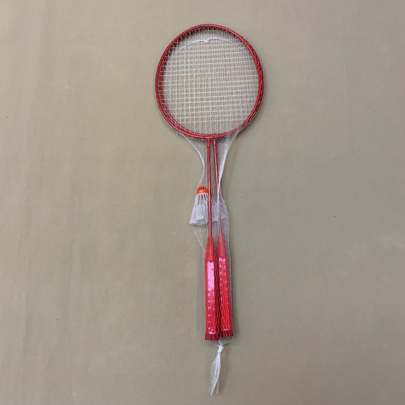 Set reketa za badminton – okvir od željeznog legura, najlonske žice, težina 95–100 g, direktni udarac, mogućnost ispisa logotipa