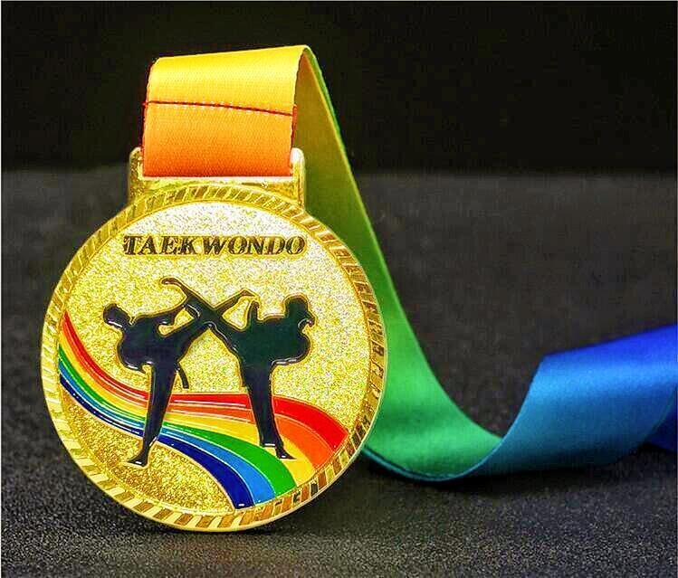 Medalie pentru ceremonii de acordare și activități de teambuilding, din aliaj, placă placată cu aur, logo tipărit, personalizabil