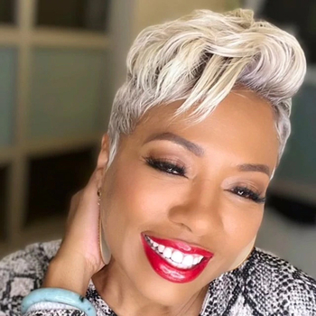 Perucă pentru femei, model w-8003, fibre rezistente la temperatură, breton oblic, schimbă coafura