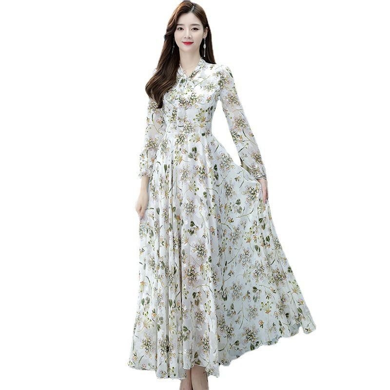 rochie cu glugă în stil gotic, decolteu în V, mâneci lungi, fustă midi asimetrică, poliester