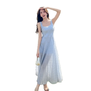 Rochie cu stil franțuzesc, bretele, lungă, fără mâneci, talie înaltă, decolteu pătrat