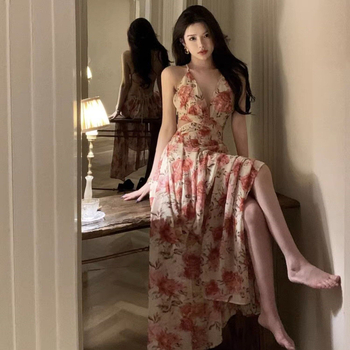 Rochie din poliester, fără mâneci, croială tip A-line, talie înaltă, lungime medie