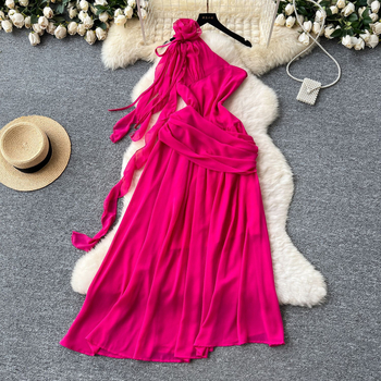 Rochie din chiffon fără mâneci, croială A-line, decolteu înclinat, talie înaltă