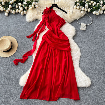 Rochie din chiffon fără mâneci, croială A-line, decolteu înclinat, talie înaltă