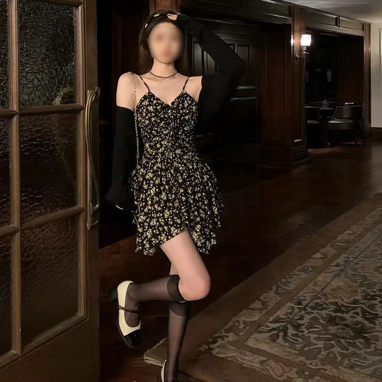 Rochie halter cu imprimeu floral, fără mâneci, croială A-line, poliester