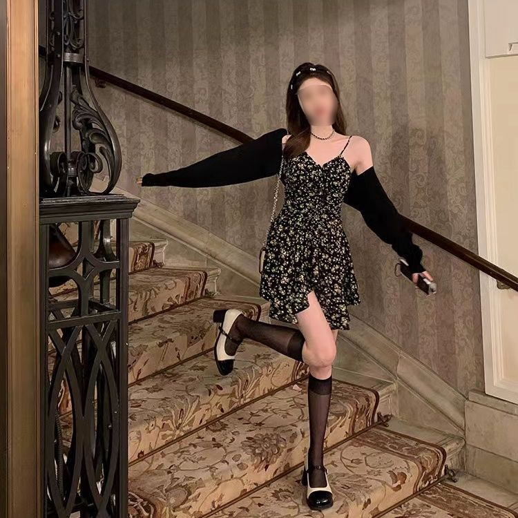 Rochie halter cu imprimeu floral, fără mâneci, croială A-line, poliester