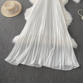 rochie din sifon cu talie înaltă, decolteu halter, plisată, lungime medie