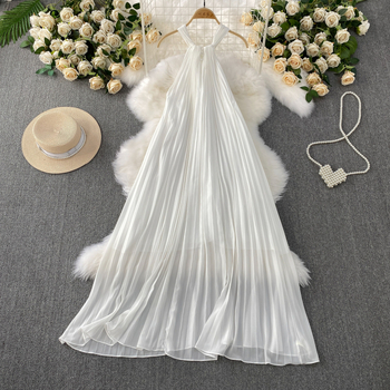 rochie din sifon cu talie înaltă, decolteu halter, plisată, lungime medie