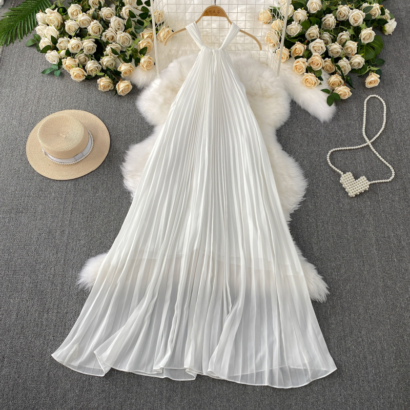 rochie din sifon cu talie înaltă, decolteu halter, plisată, lungime medie