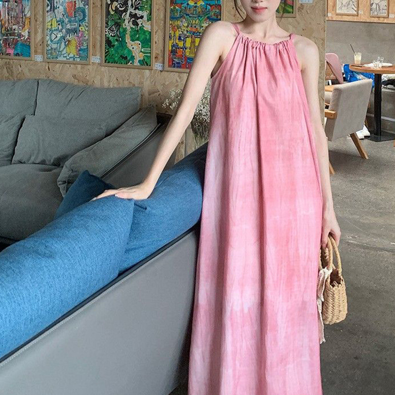 Rochie lungă în stil A-line, decolteu halter, fără mâneci, talie înaltă, poliester