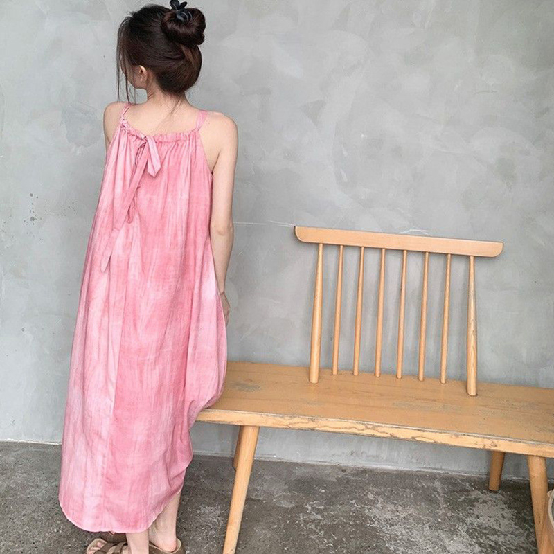 Rochie lungă în stil A-line, decolteu halter, fără mâneci, talie înaltă, poliester