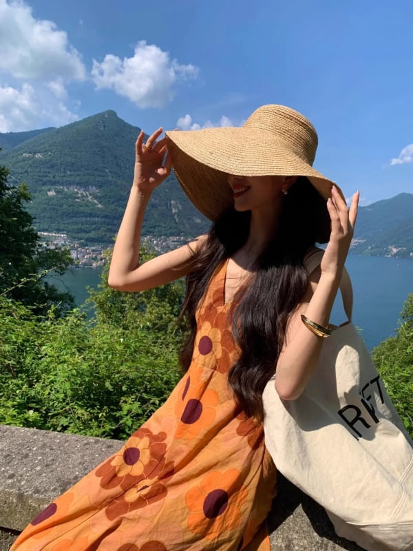 Rochie boemă de plajă din poliester, imprimeu cu plante și flori, decolteu în V, fără mâneci, croială A-line