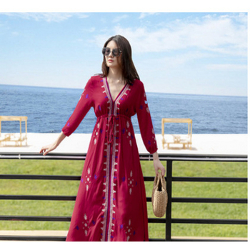 Rochie lungă în linie A, cu decolteu în V, broderie, material din bumbac-lin