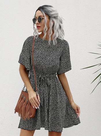 Rochie cu croială în A, imprimeu floral, talie elastică, mâneci scurte, lungime scurtă, poliester cu spandex