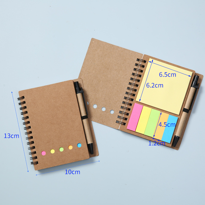 Csavarodó kötésű jegyzetfüzet ötlyukas kártyadizájnnal, 60 oldal, 80 g/m² papír