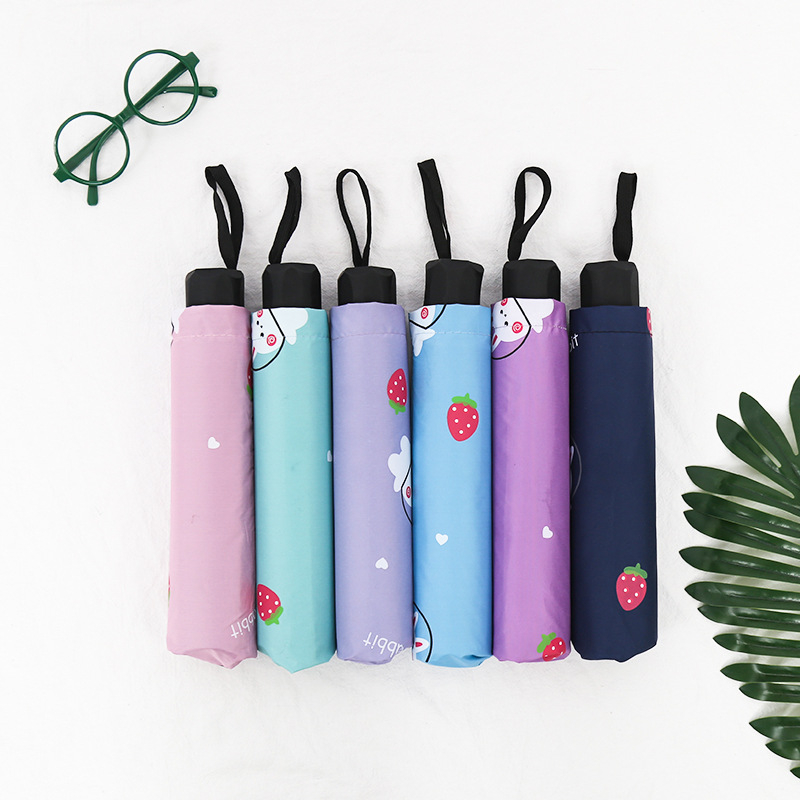 Чадър за дъжд и слънце с 10 ребра, трисгъваем дизайн, ръчно отваряне, метални ребра и стълб, пластмасова дръжка, плат 190T с винилово покритие, UPF >50