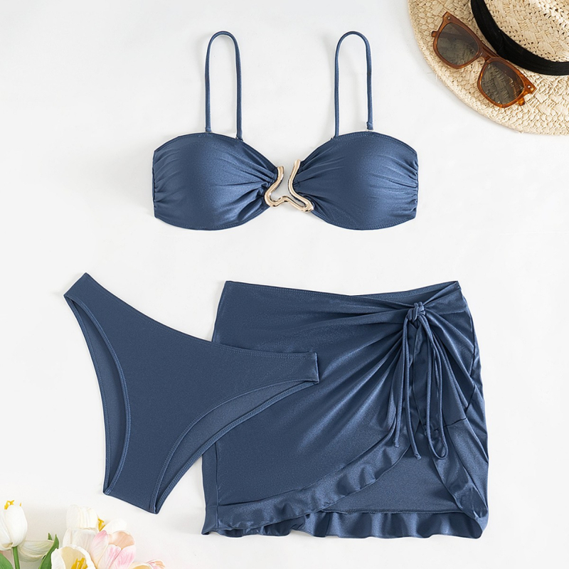 Tri-dijelni bikini set, najlon materijal, poliester podstava, umetci za grudi, seksi stil