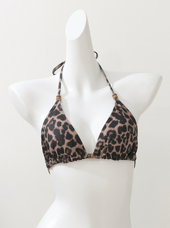 Bikini set s leopard uzorkom i vezanjem na špage; napunjene košarice; najlon tkanina; podstava: spandex 18%