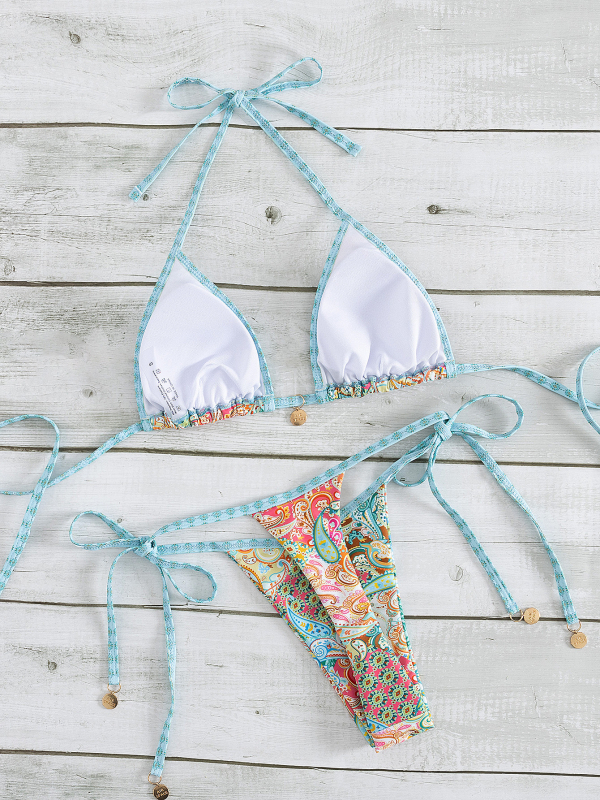 Bikini set s floralnim printom, halterneck dizajn, bez leđa, s jastučićima za dojke, uski kroj, poliester s podstavom od spandexa, 82% poliester, 18% spandex, 112 g