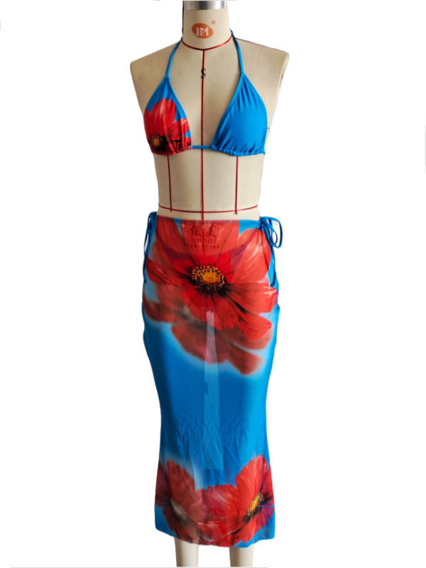 Trojodjelni bikini set s potpisom, seksi, svježi i chic stil; jastučići u košarici, bez čelične potpore; materijal: 82% poliester, 18% elastan; podstava elastan 18%