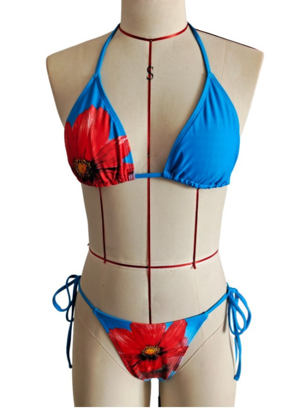 Trojodjelni bikini set s potpisom, seksi, svježi i chic stil; jastučići u košarici, bez čelične potpore; materijal: 82% poliester, 18% elastan; podstava elastan 18%