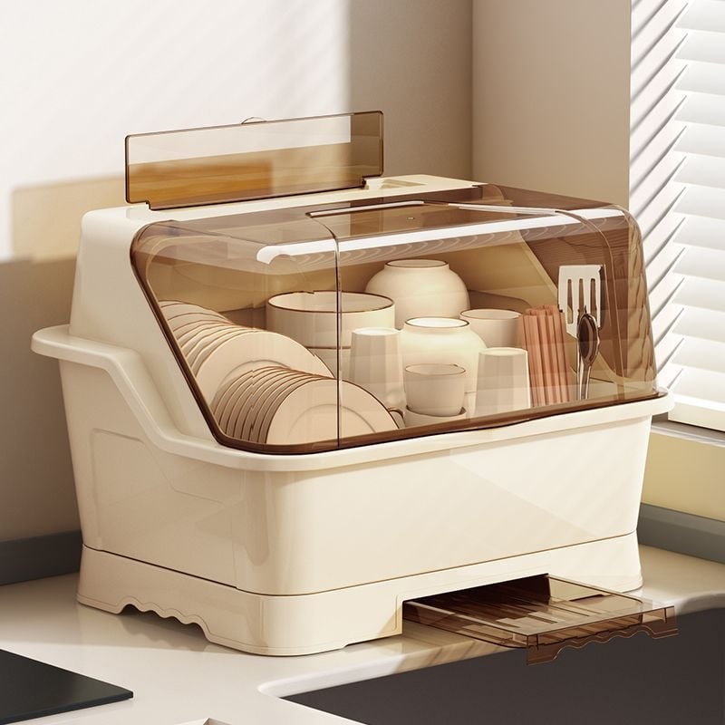 Műanyag edényállvány lefolyóval a konyhához