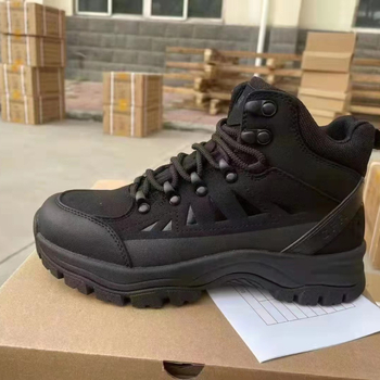 Jihua 3535 Bocanci de drumeție – Înălți, căptușiți cu lână, partea superioară din piele sintetică, talpă Phylon, talpă din cauciuc natural