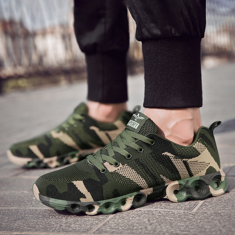 Pantofi sport unisex cu imprimeu camuflaj, partea superioară din plasă respirabilă, talpă din cauciuc, ușori și confortabili, cu șireturi